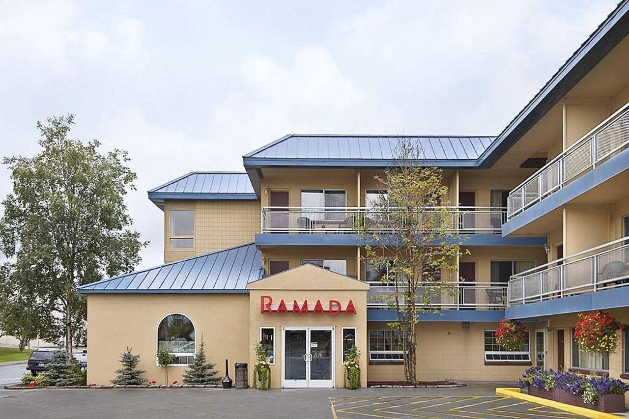 Hotel Ramada By Wyndham Anchorage Exterior foto